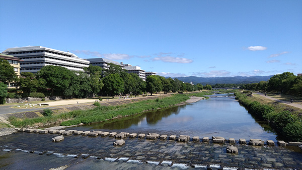 夏の鴨川